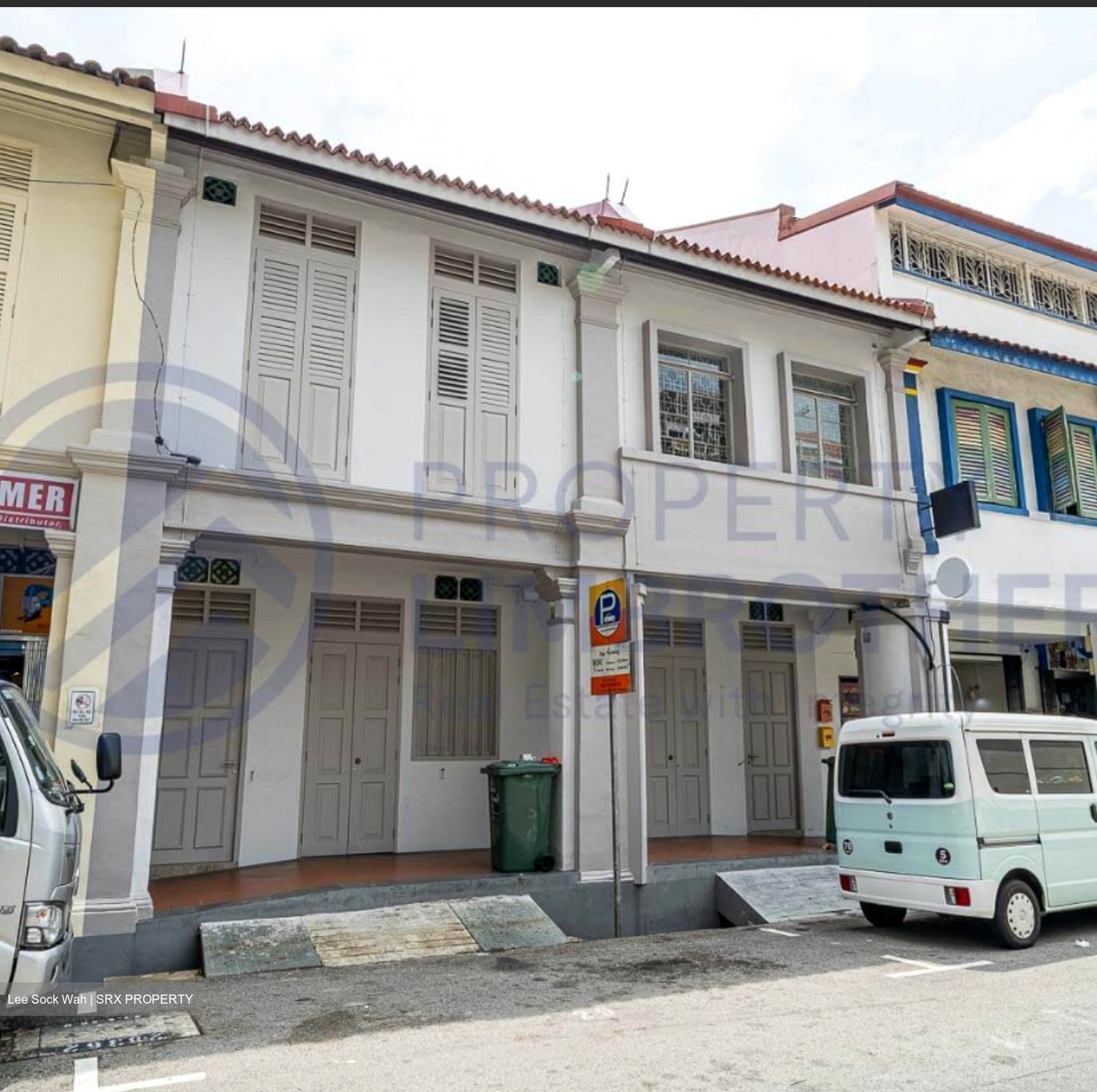 Rowell Road (D8), Retail #562400791